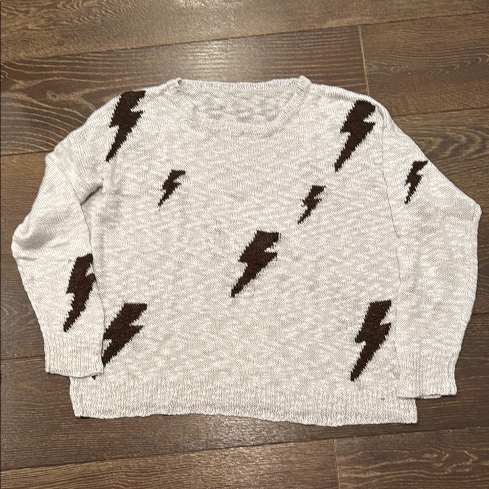 Stylish Lightning Bolt Sweater - Cream and Brown